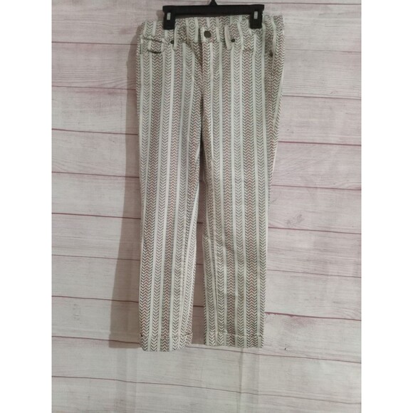 Ann Taylor Loft Modern Cuffed Crop Women's Size 0/25  Chevron Tapered Leg Pants - Picture 1 of 4